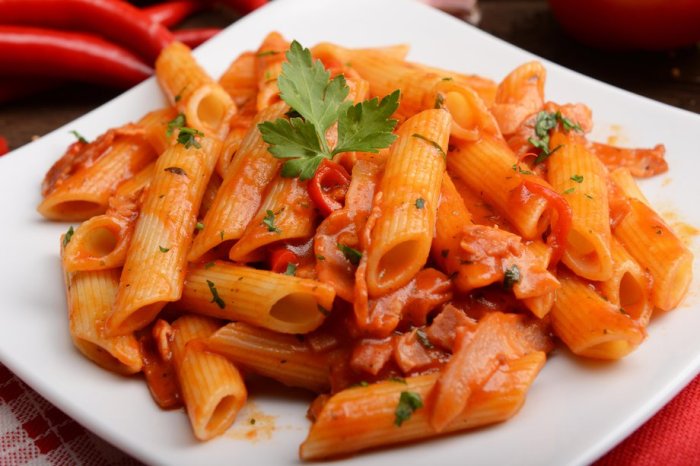 Pasta with red sauce recipes