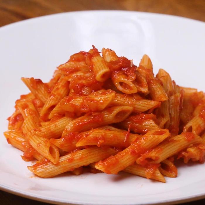 Pasta with red sauce recipes